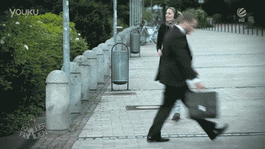 Funny GIFs – Listening to rap music Funny GIFs – Listening to rap music